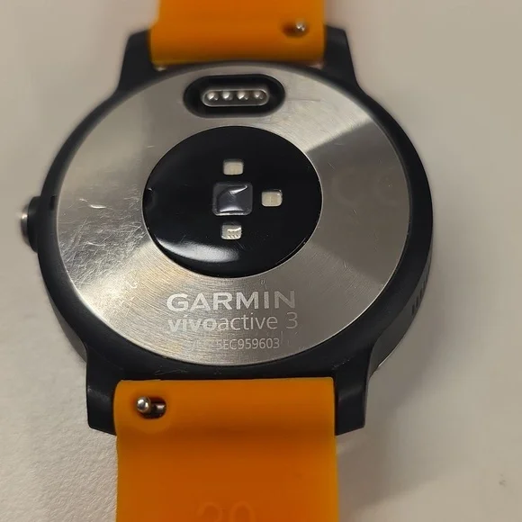 Garmin Vivoactive 3 Smartwatch - Orange - Picture 3 of 6